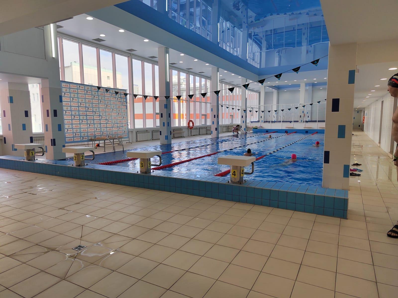 Фото В Новосибирске минспорта прокомментировало скандал со сборами на соревнования в школе плавания 3